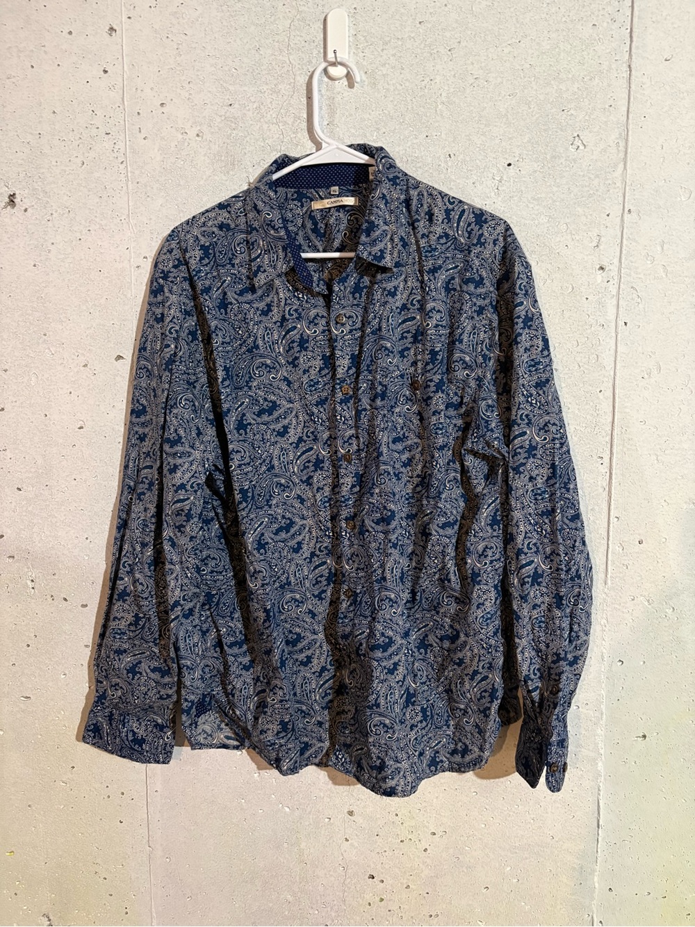 Campia Moda Long Sleeve Paisley Button Down Shirt | Size: XL